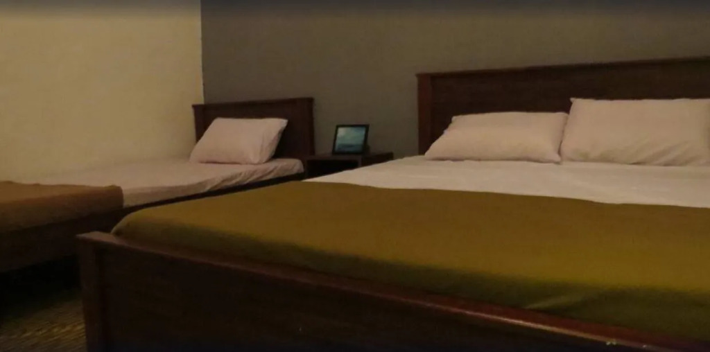 Super Rich Guest House
