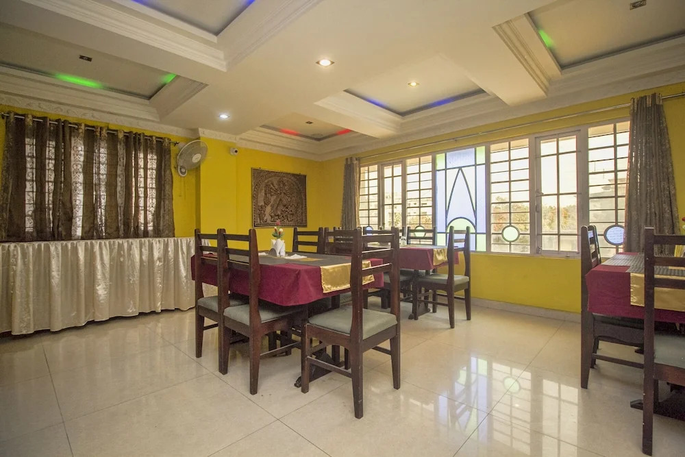 Hotel Gitanjali Inn