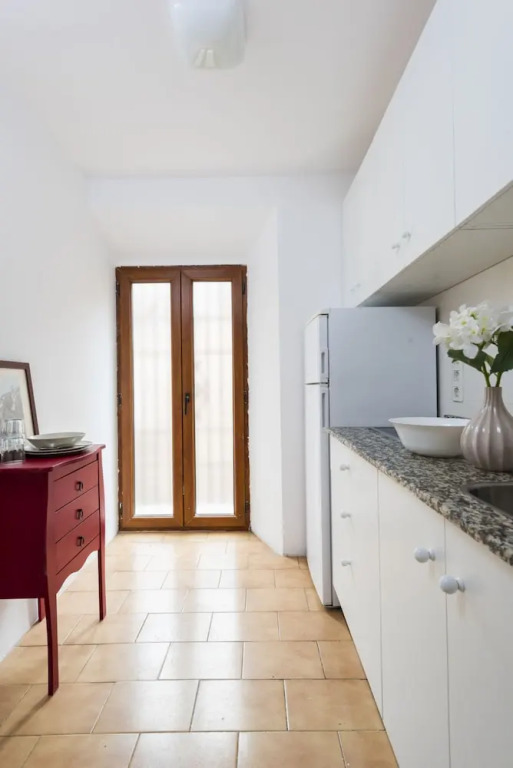 Cozy Apartment in Great Location 2 Bd. Plaza Nueva II