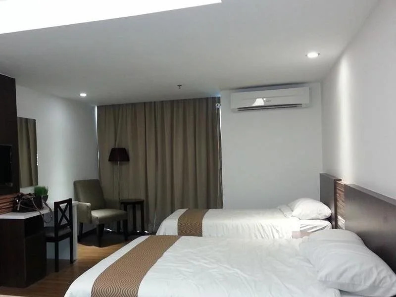 Qaseh Aryaana Suite