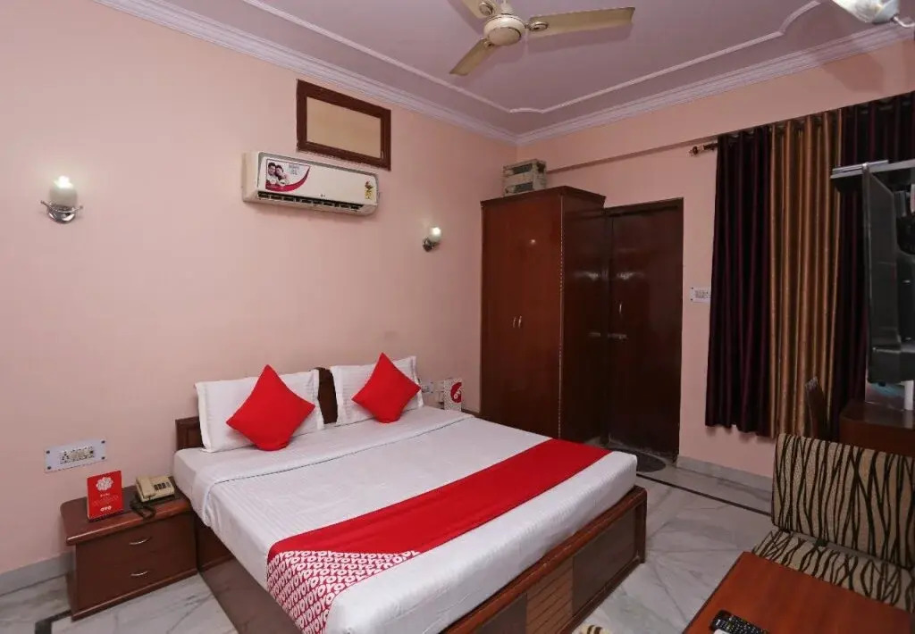 Hotel Krishna by OYO Rooms