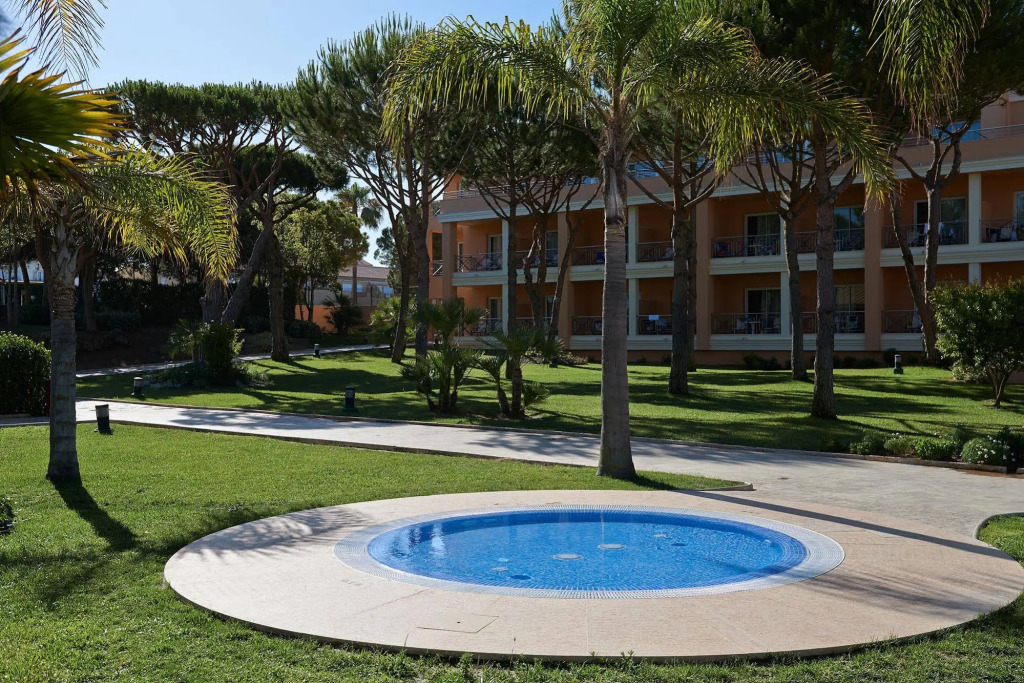 Отель Hipotels Barrosa Garden