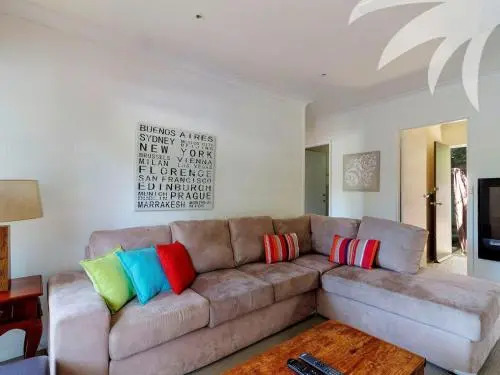 Aqua Apartment 4