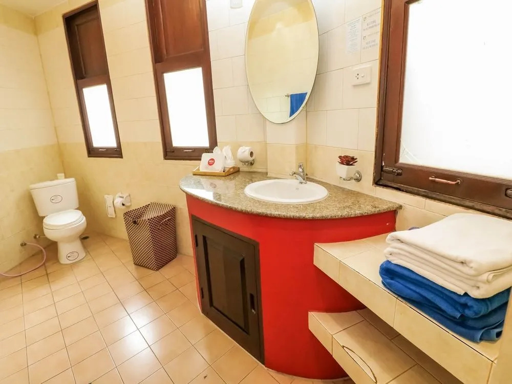 Nida Rooms Central 39 Silver Stone