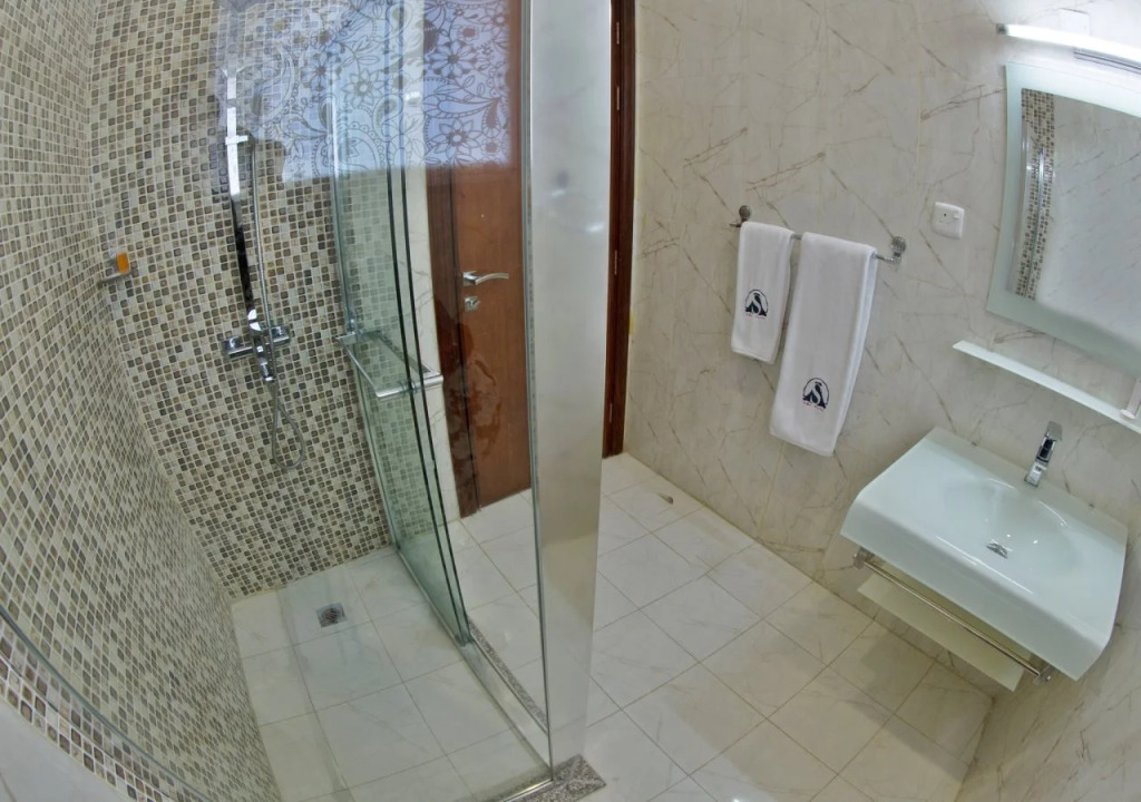 Sara Plaza 2 Hotel