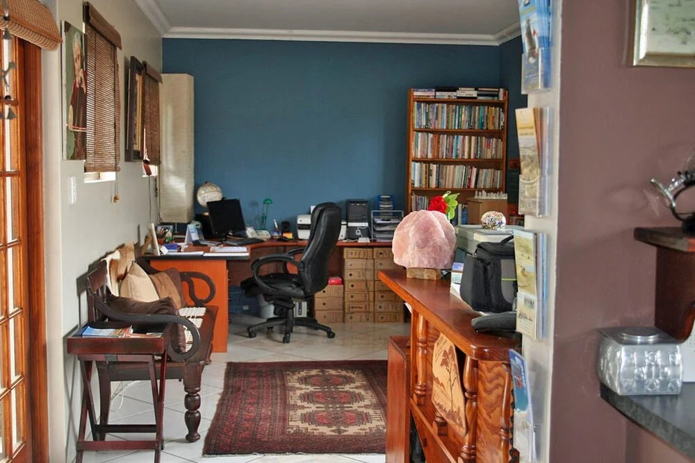 "room in Guest Room - Room for 3 Guests - Amarachi Guesthouse in Swakopmund Namibia - Beach in 500m"