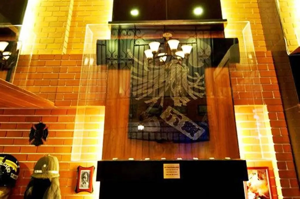 Seasons Boutique Hotel