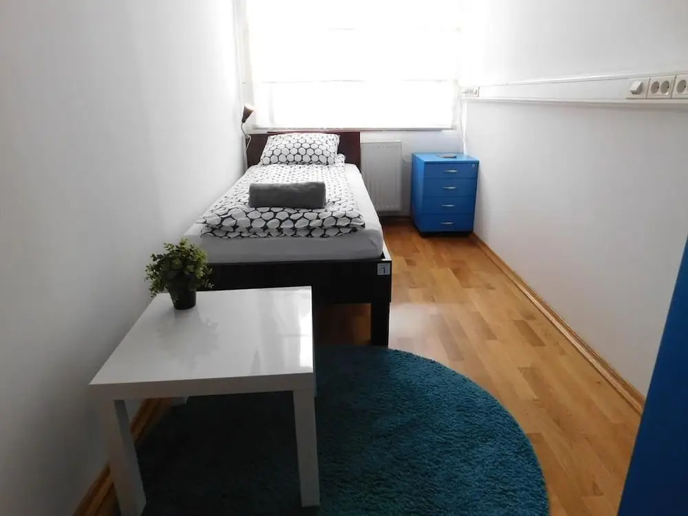 Hostel Bureau