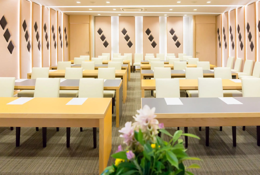 โรงแรม เกรซ รีสอร์ท สุรินทร์
