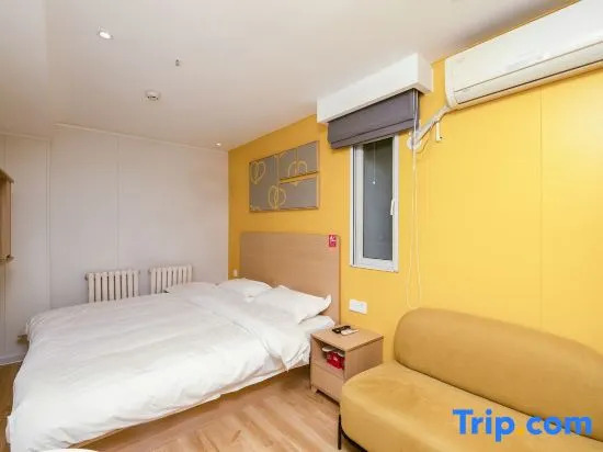 Pod Inn (Beijing Panjiayuan subway station)
