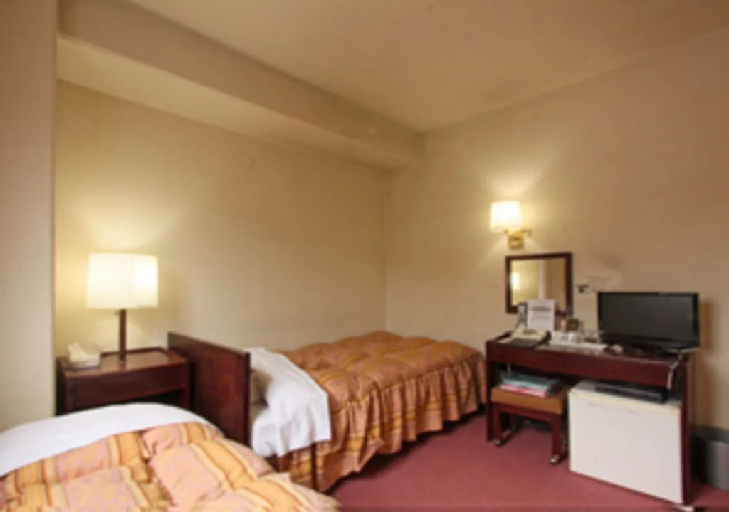 Ueda Plaza Hotel