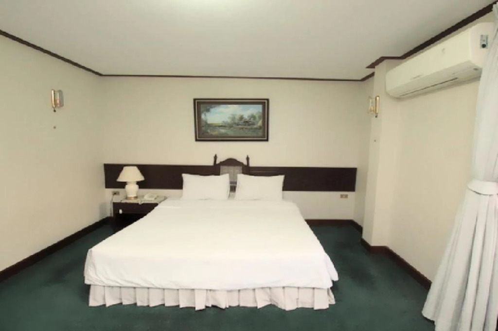 BaanBusarin Hotel