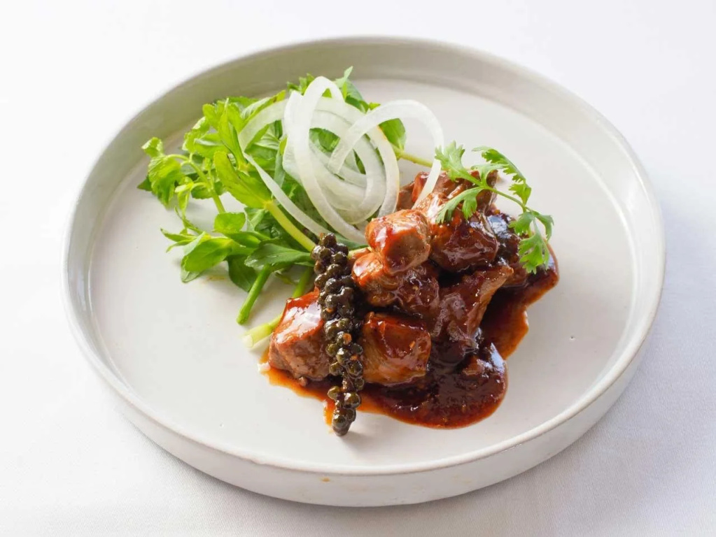 The Balé Phnom Penh by LifestyleRetreats