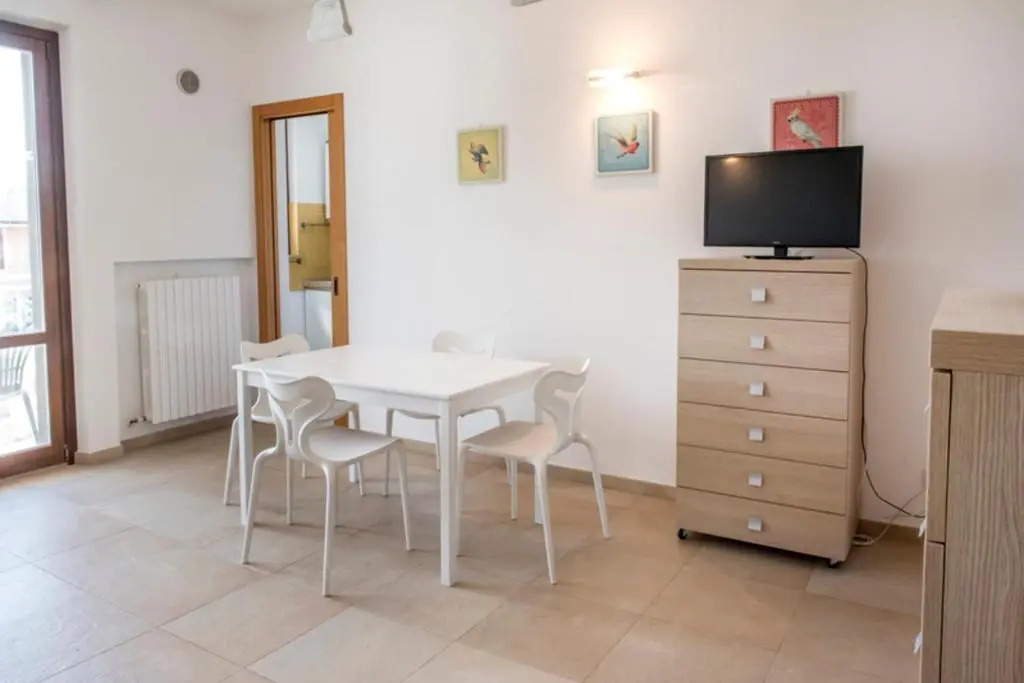 N196 - Numana, Delizioso Bilocale Con Giardino E Vista Mare