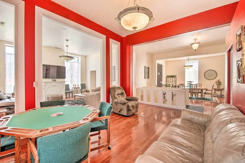Spacious Springfield Apt < 4 Mi to Downtown!