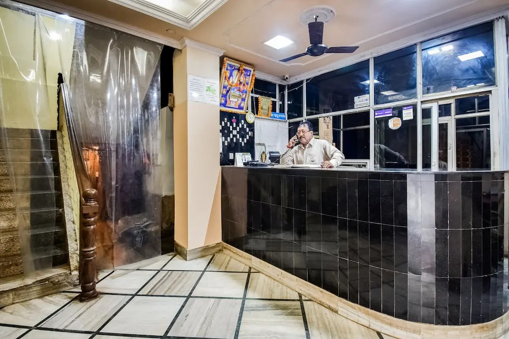 The Hotel Park by OYO Rooms