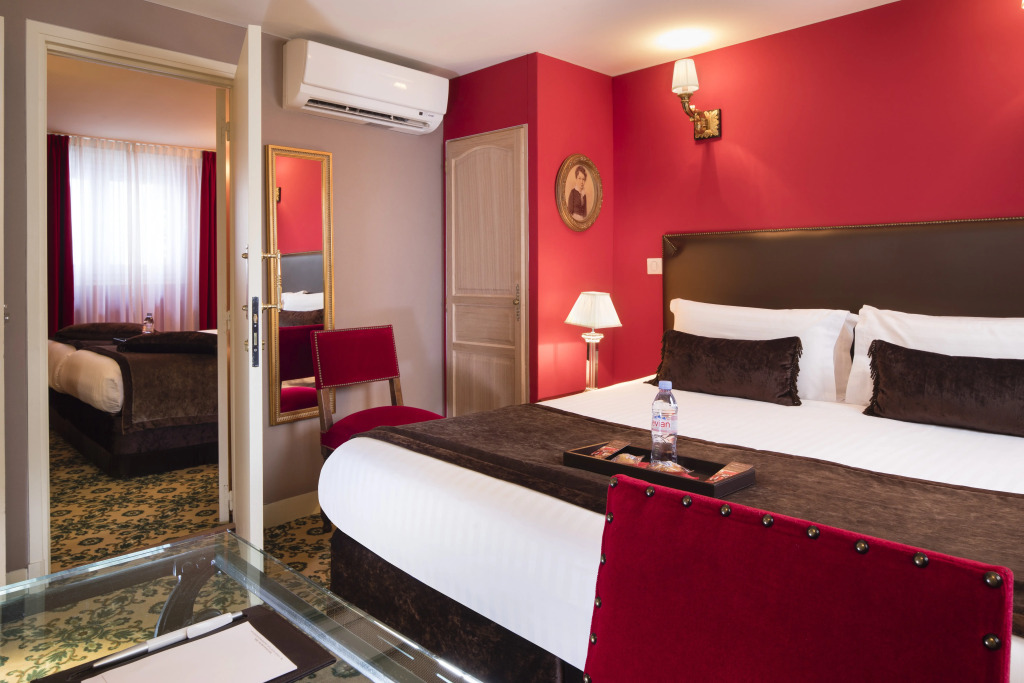 Hotel Des Deux Continents