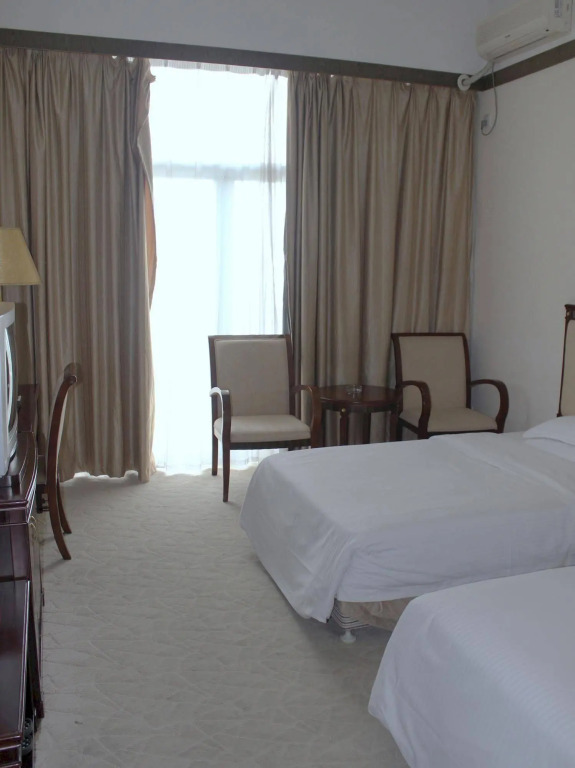Wushunde International Academic Exchange Hotel Zhuhai