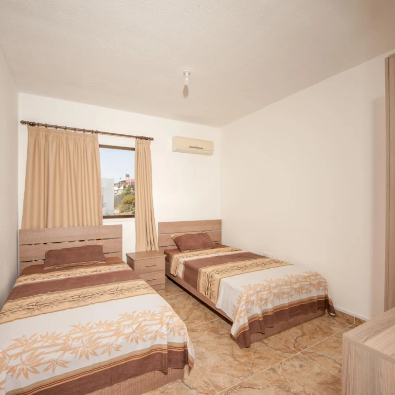 00 HA - HA De Co B in Ayia Napa