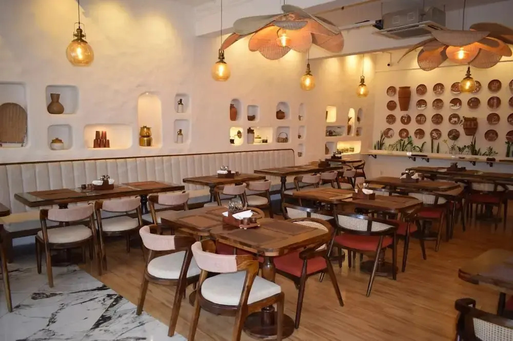 Hotel TAAR TANGERINE Gachibowli