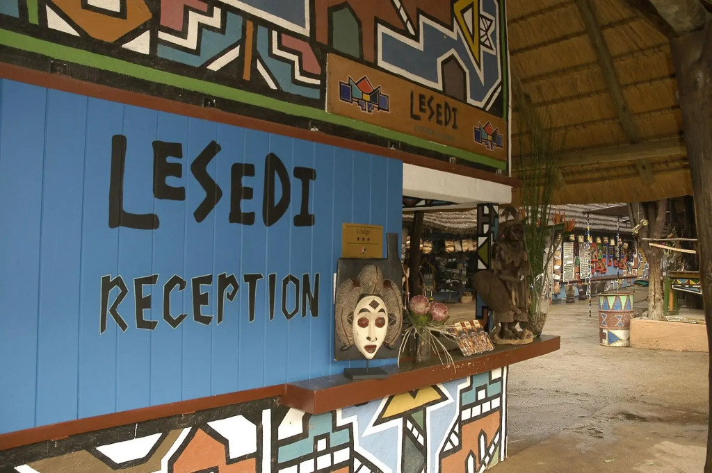 aha Lesedi African Lodge & Cultural Village