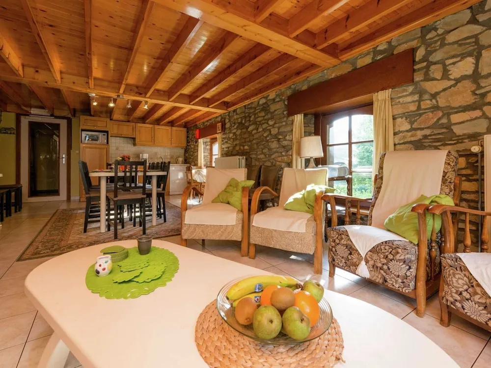 Renovated Farmhouse From 1832 With Beautiful View of Winter Sports Area