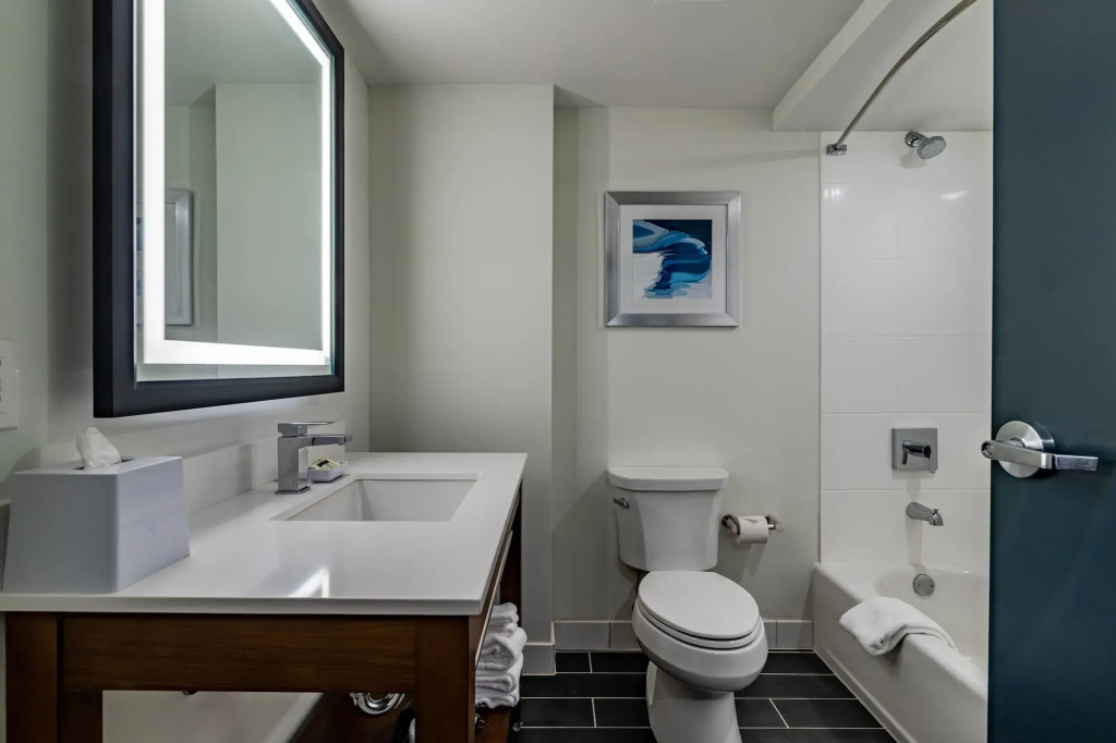 Four Points by Sheraton Brunswick