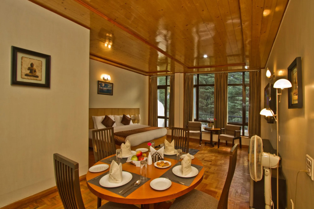 Hotel Broadways Inn