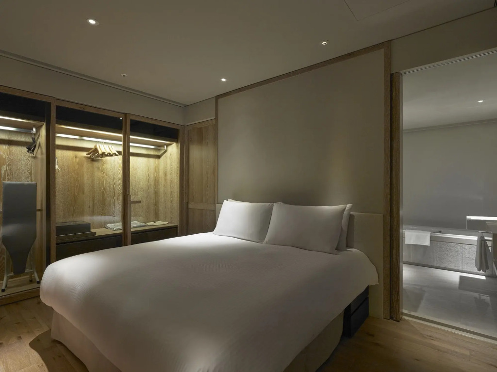 Gloria Residence