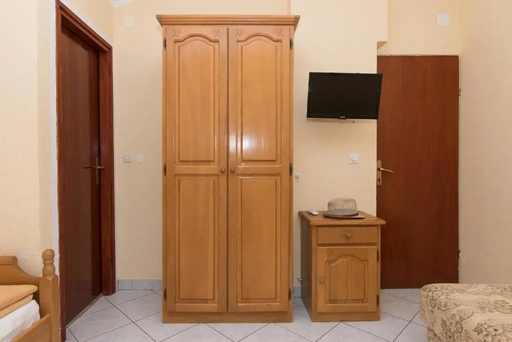 Topic Apartments
