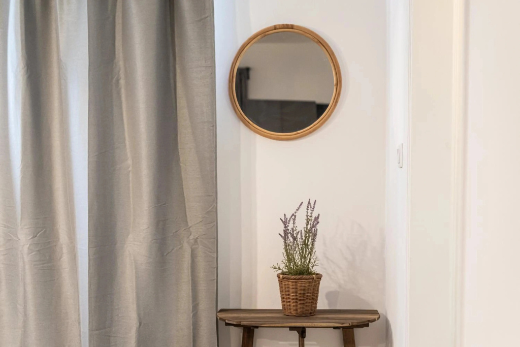 SerenityOne - Centrally located One Bedroom Apt