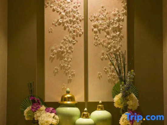 Yining Beauty Hotel (Liuxing Street Scenic Area Airport Store)
