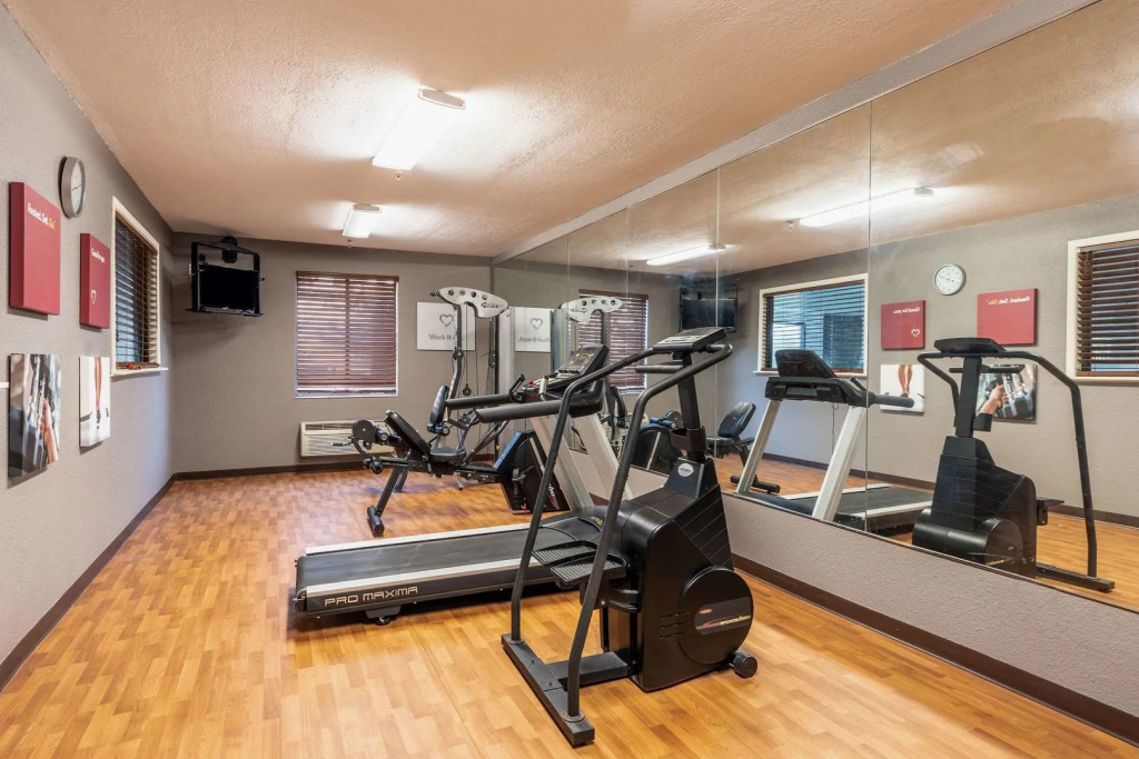 Spark by Hilton Indianapolis Northeast Fishers