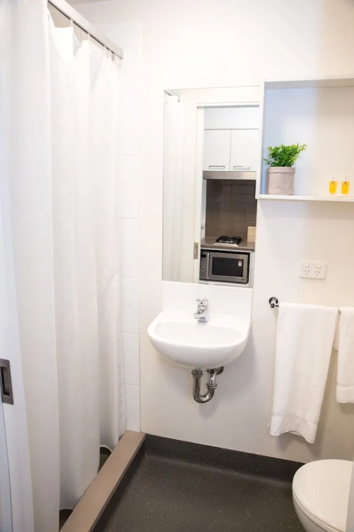 Deakin Residential Services