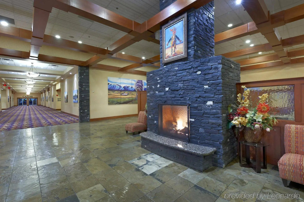 Deerfoot Inn and Casino