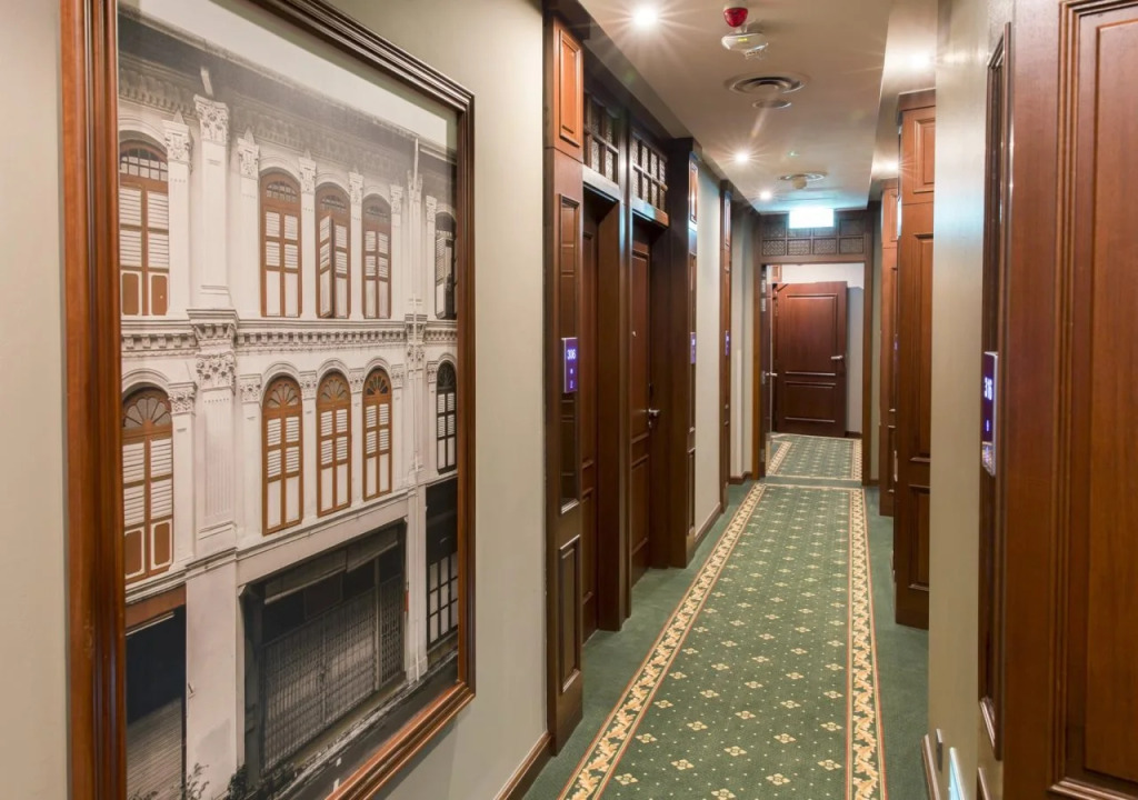 AM Hotel