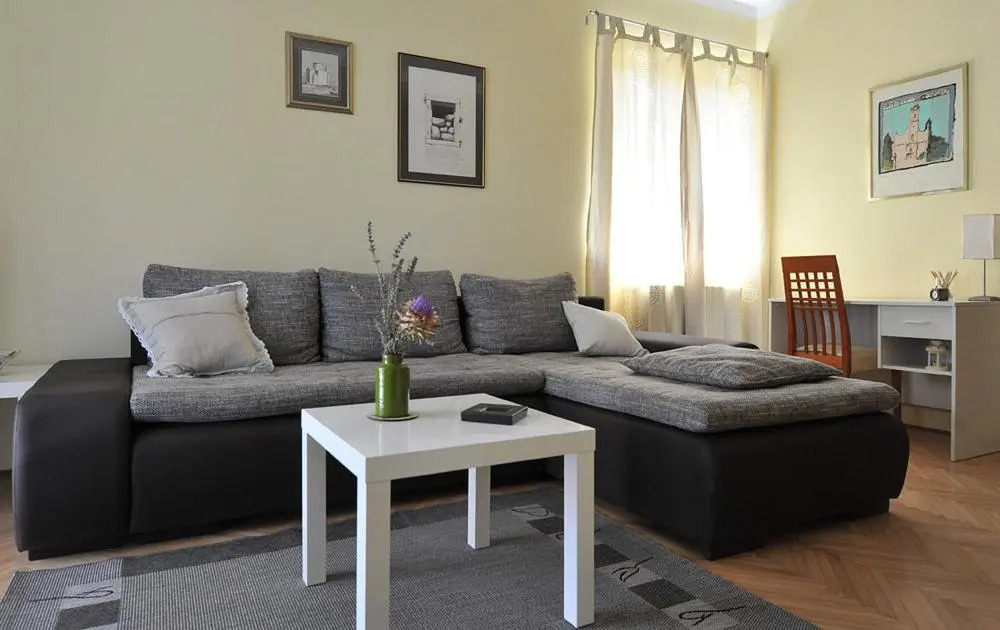 Apartments Villa Clementa
