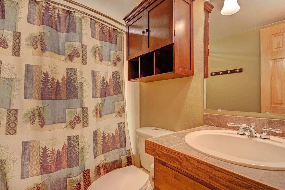 Sundowner II 201 2 Bedrooms 2 Bathrooms Condo