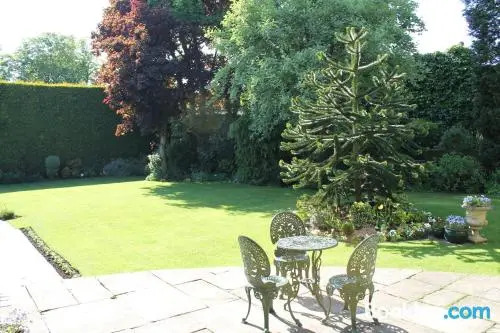 Oakwood Hall Hotel