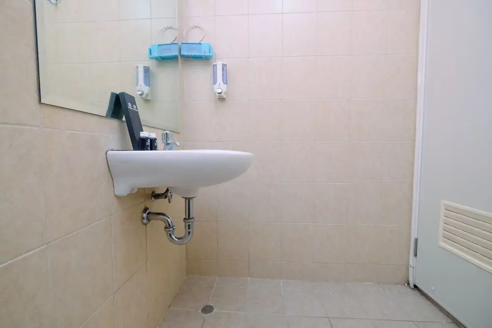 Comfy and Good Location 2BR Mediterania Marina Apartment