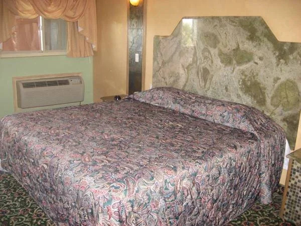 Westview Motel