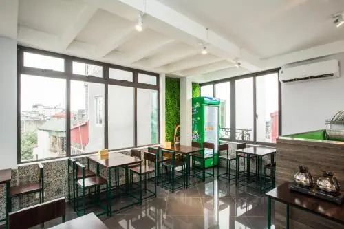 Vietnam Cheers Hostel