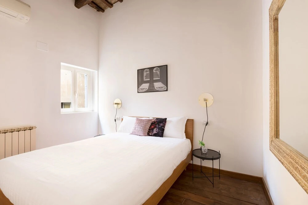 Charming 1BR in Trevi by Sonder
