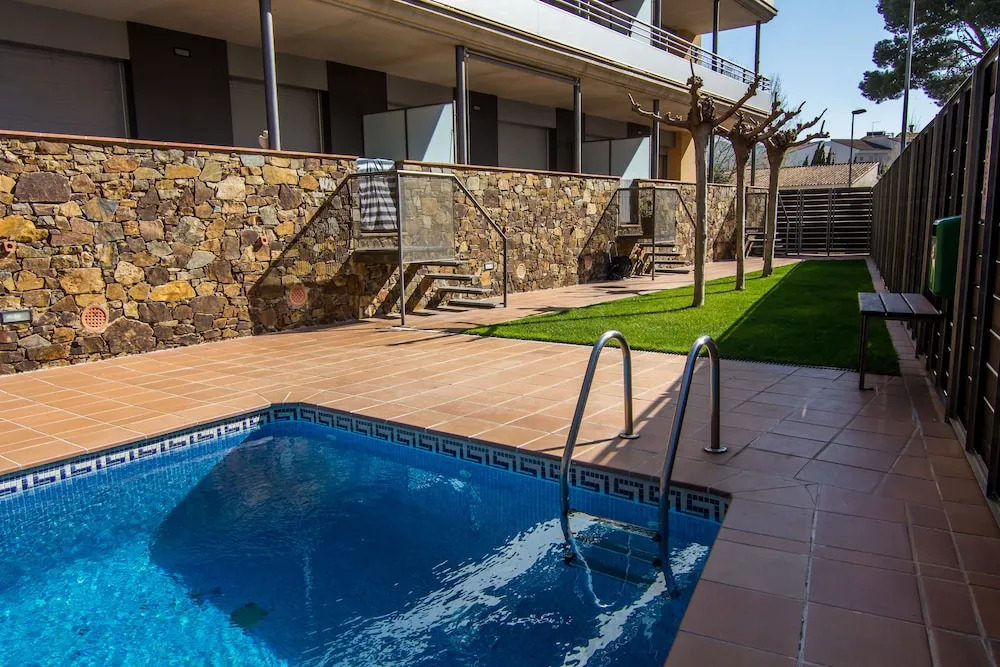Agi Torre Quimeta Apartments