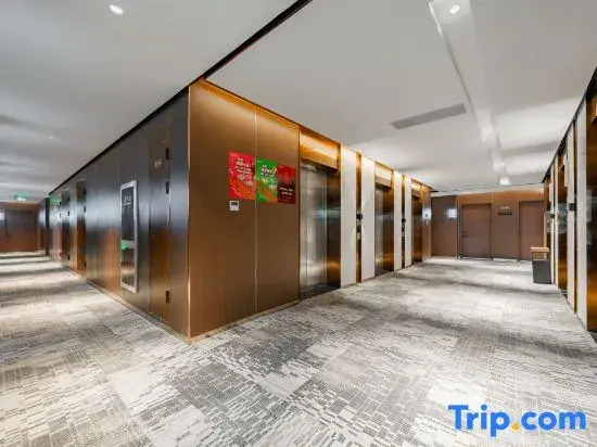 Hangzhou Yifeng Hotel (Grand Canal Hanggang Park Wujiajiao Port Subway Station)