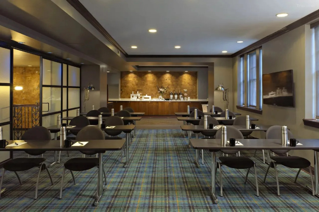 ACME Hotel Chicago, Outset Collection by Hilton