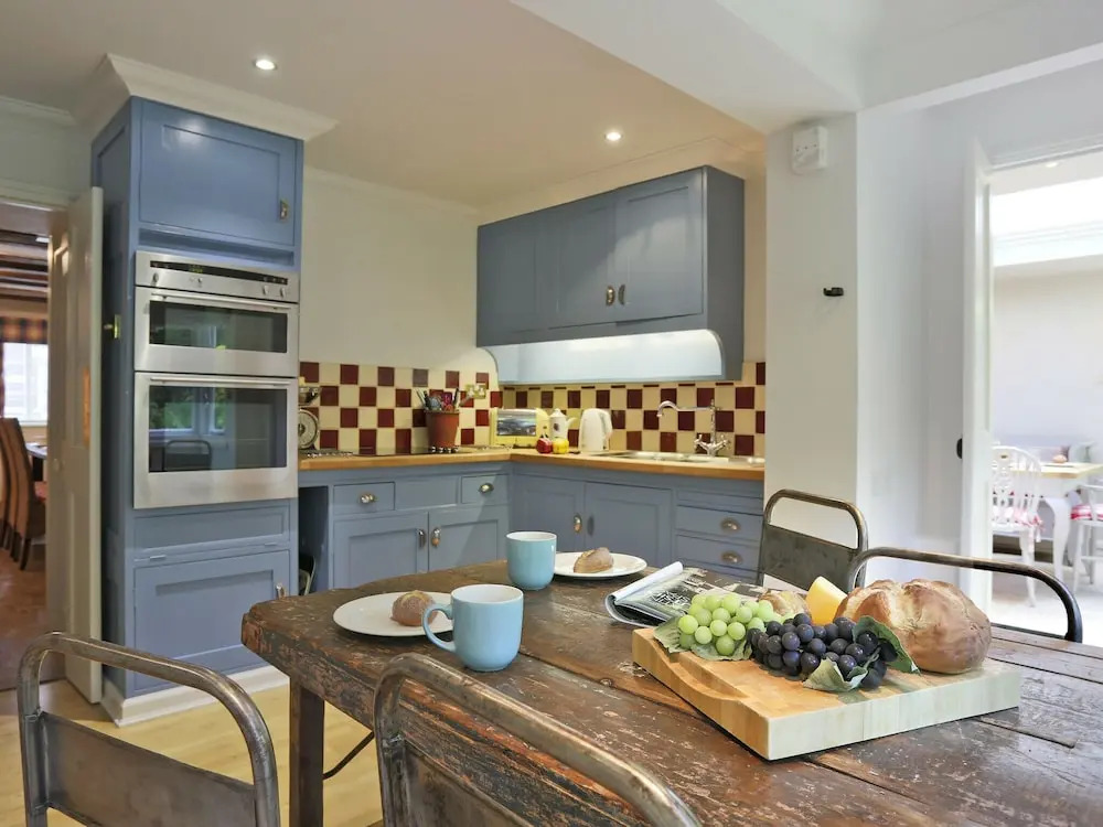 Holiday Home of Exceptional High Quality With Breathtaking Garden and Summer House