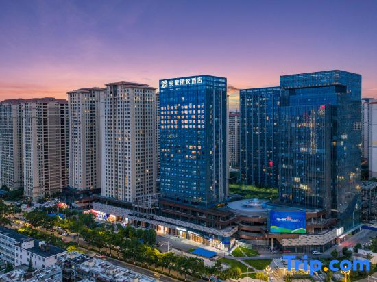 Mehood Lestar Hotel (Yunna University Hospital, City Stadium, Subway Station Branch)