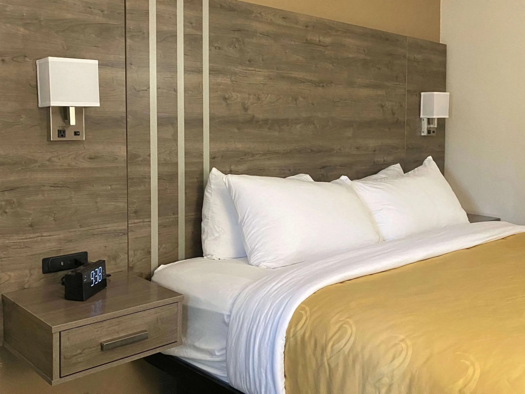 SureStay by Best Western Albuquerque East I-40