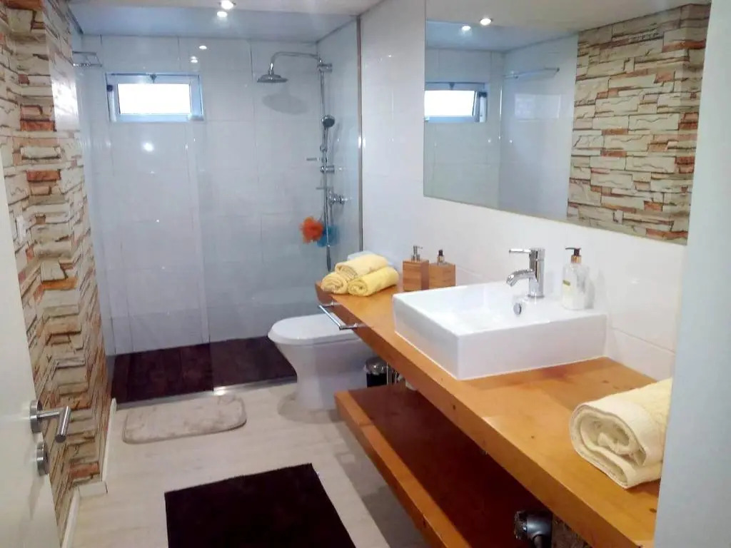 Charming House in Requião with Shared Pool